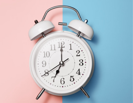 スタッフゼロでも朝7時から夜11時まで電話対応できるクリニック運営